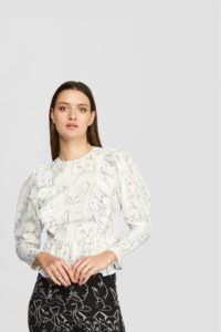 Catty top
