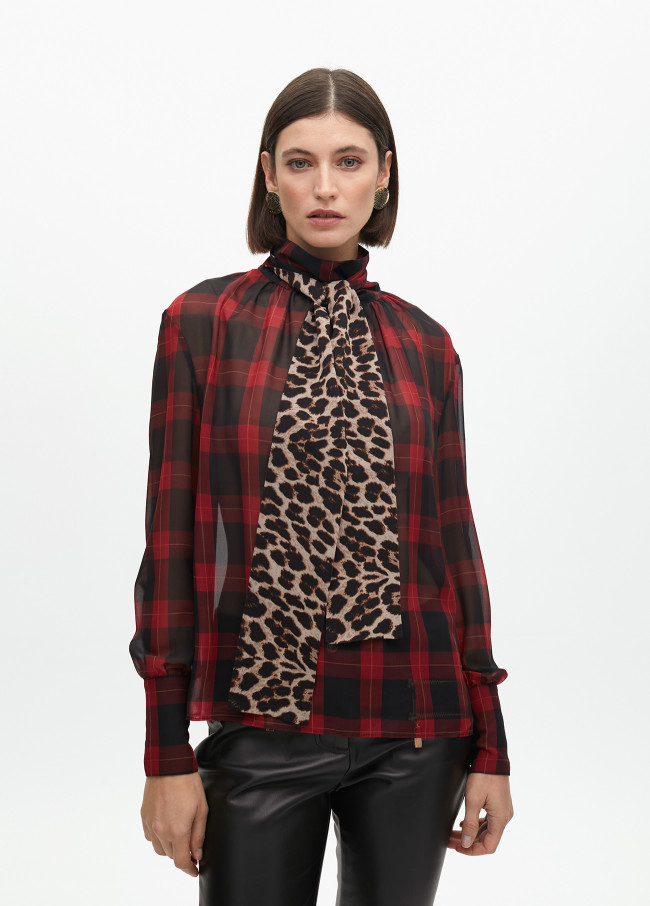 Camisa rojo/negro animal print